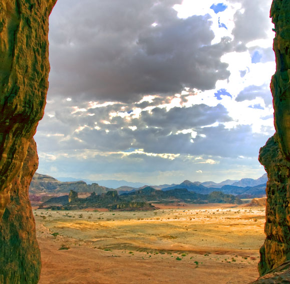 9-timna-solomons-pillars-walk-way-view-3